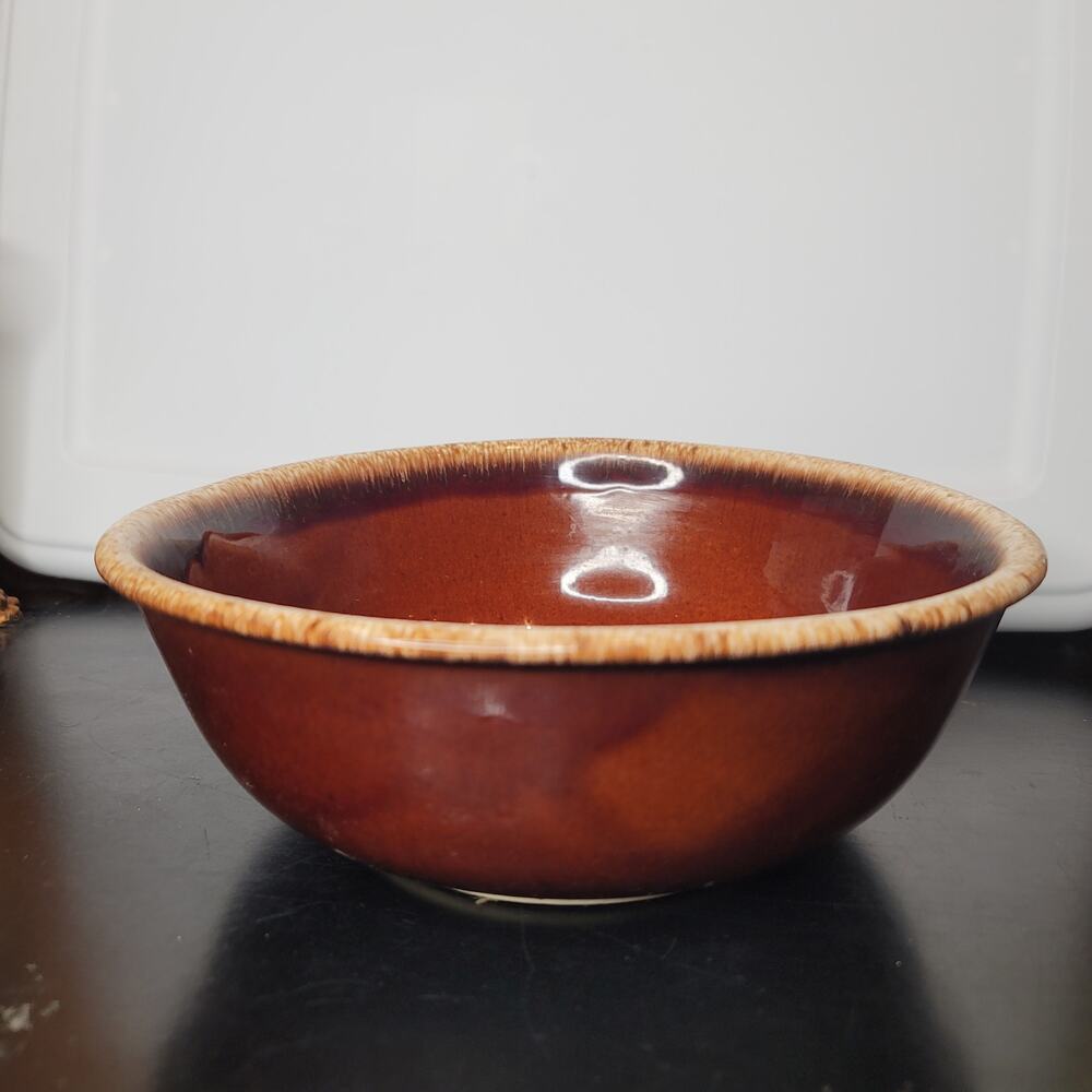 Hull Pottery Co. Ovenproof USA Vintage Dripware bowl brown 10.5" pottery